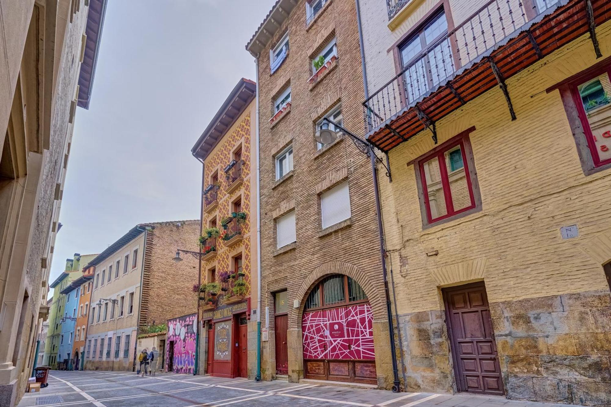 Dormitaleria Lägenhet Pamplona Exteriör bild