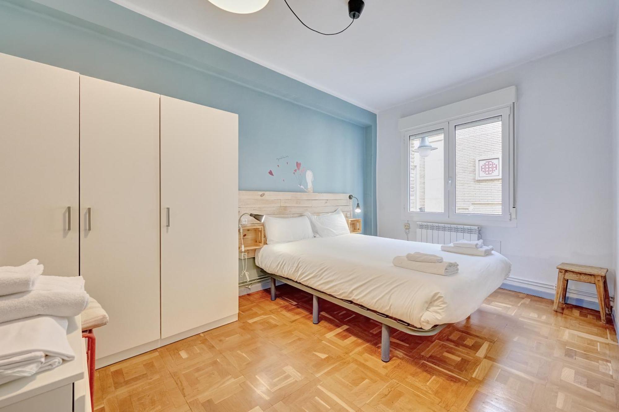 Dormitaleria Lägenhet Pamplona Exteriör bild